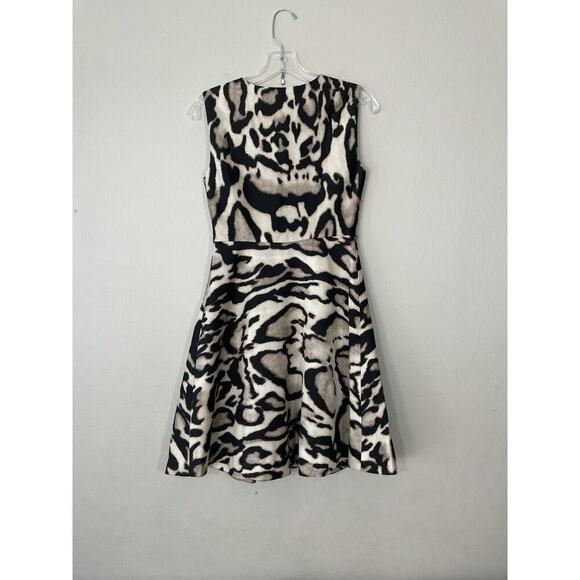 Diane Von Furstenberg DVF Renna Animal Print Fit & Flare Wool Silk Blend Dress 2 - Picture 2 of 6